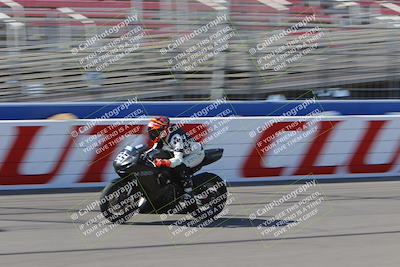 media/Aug-26-2022-Fastrack Riders (Fri) [[055e3b3c9d]]/Level 4/Session 1 Start Finish/